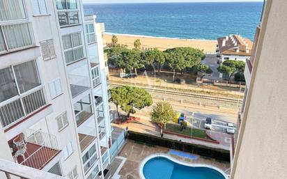 Exterior view of Flat for sale in Malgrat de Mar  with Air Conditioner, Furnished and Balcony