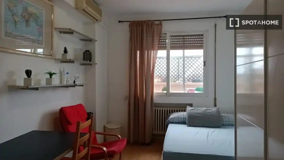 Zimmer in Opañel