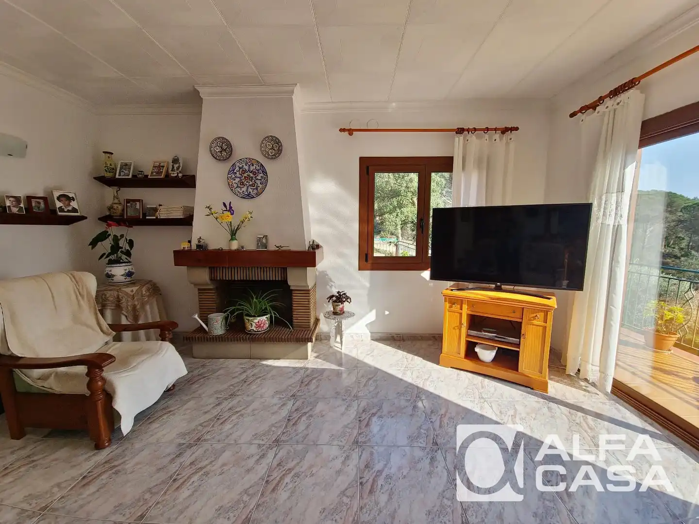 Living room of Houses for sale in Lloret de Mar  with Air Conditioner, Heating and Parquet flooring