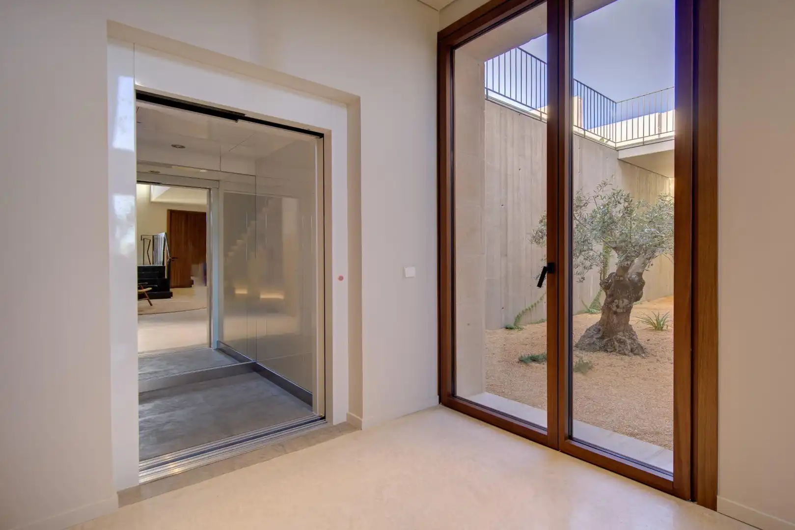 Houses for sale in Campanet  with Air Conditioner, Heating and Furnished