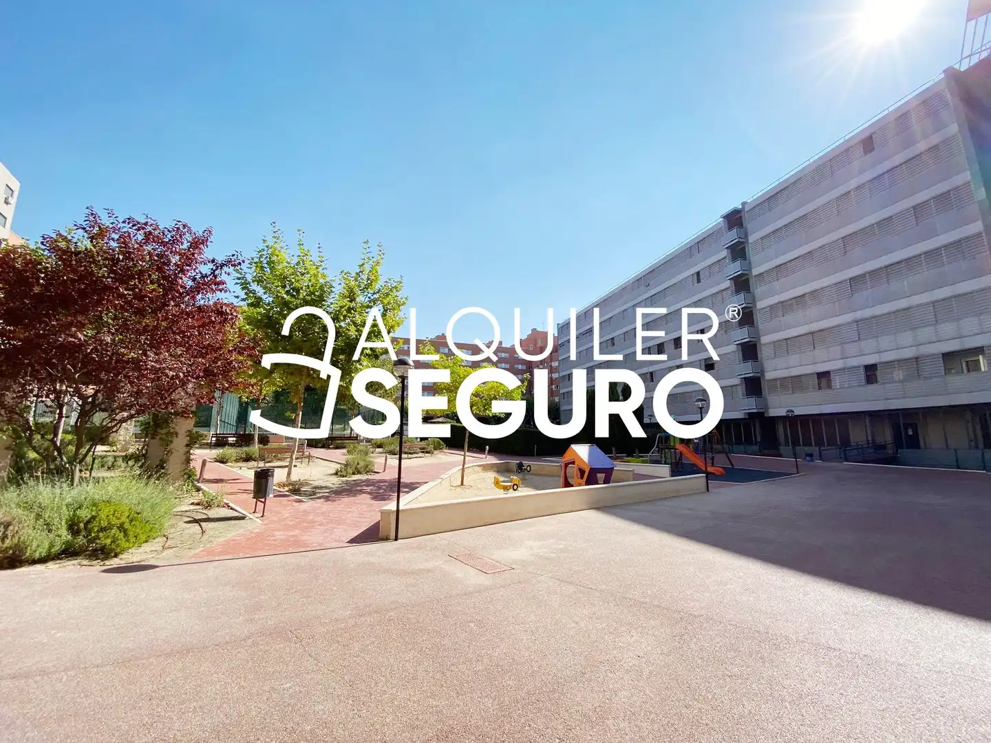 Außenansicht von Wohnung zur Miete in Madrid mit Klimaanlage, Heizung und Terrasse