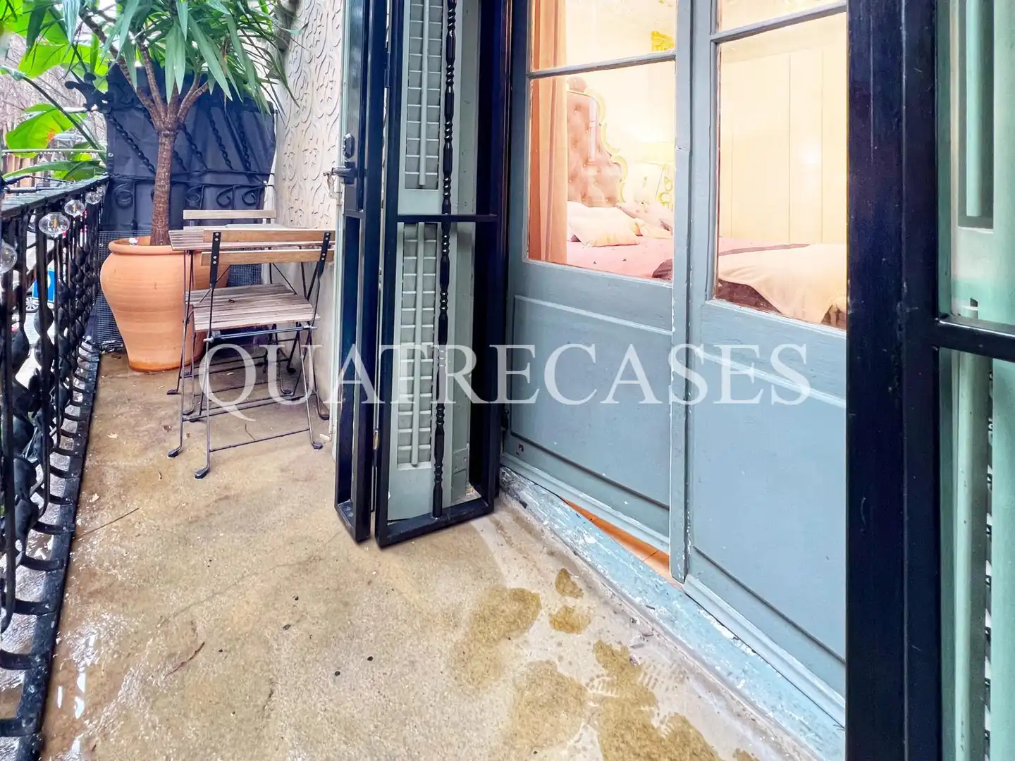 Vista exterior de Piso en venta en Barcelona con Aire acondicionado, Calefacción y Parquet