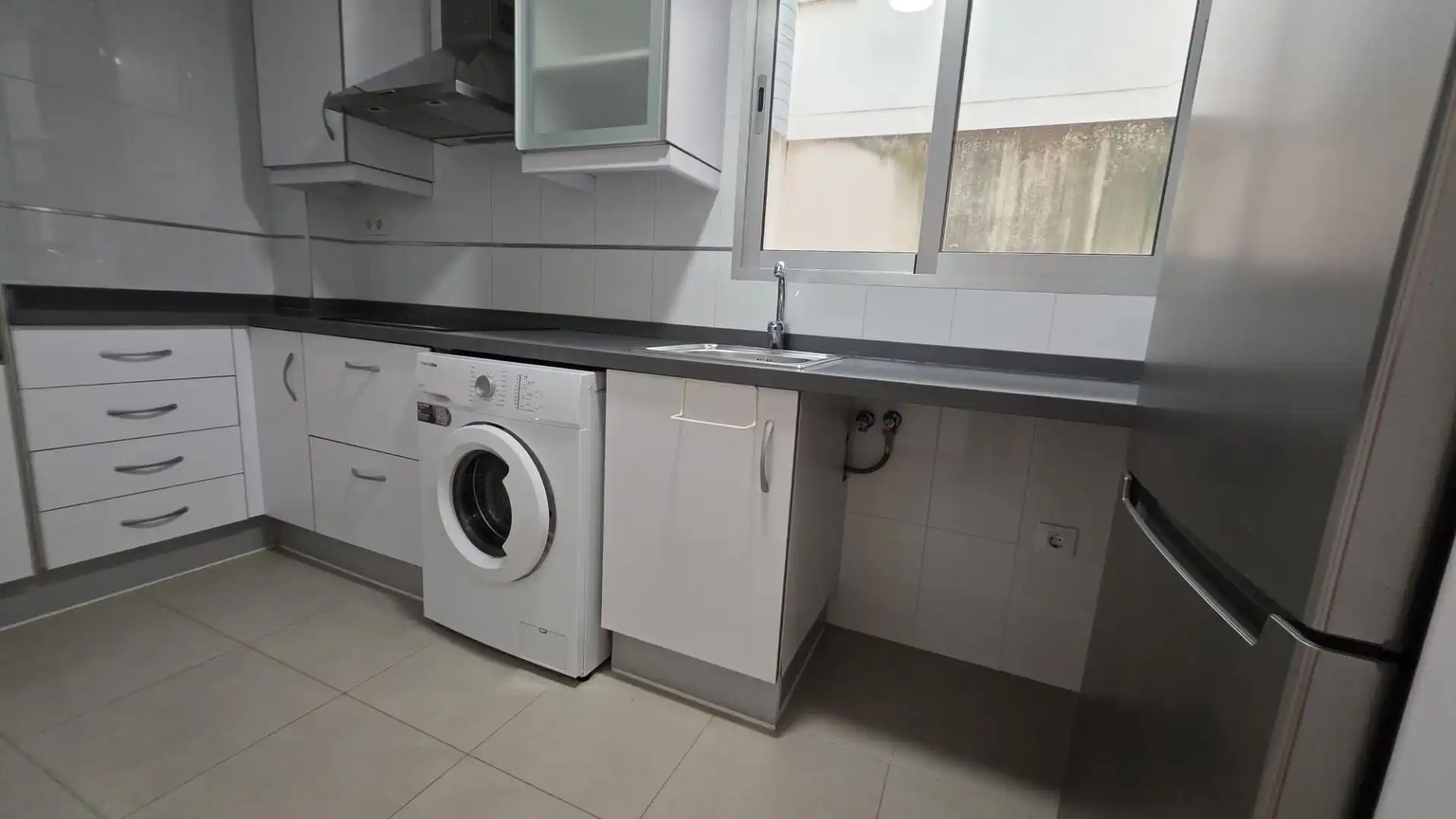 Cuina de Pis en venda en Gandia amb Aire condicionat, Calefacció i Terrassa
