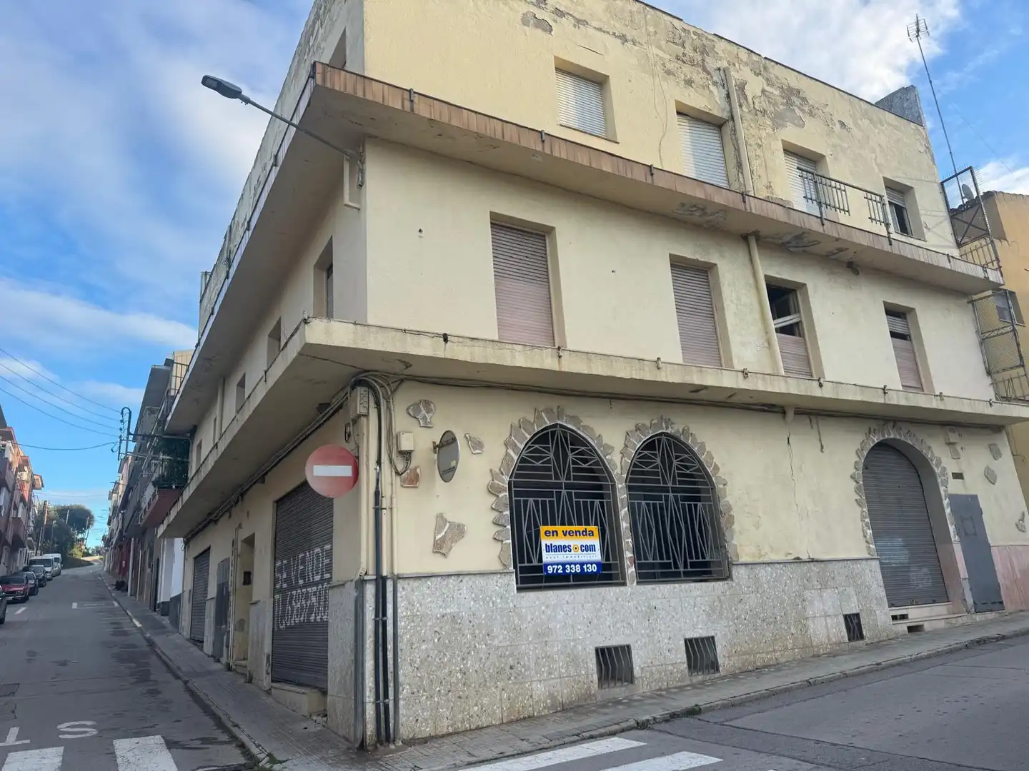 Vista exterior de Edificio en venta en Tordera
