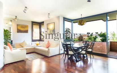 Living room of Flat for sale in  Barcelona Capital  with Air Conditioner, Heating and Terrace