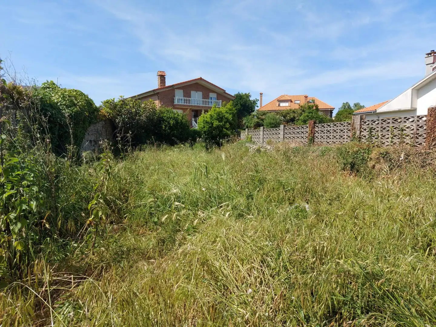 Casa adosada en venda en Santa Cruz de Bezana amb Calefacció, Jardí privat i Traster