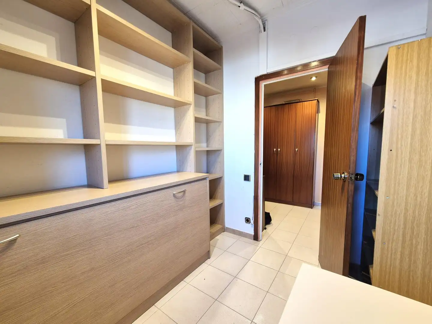 Piso en venta en Barcelona con Balcón