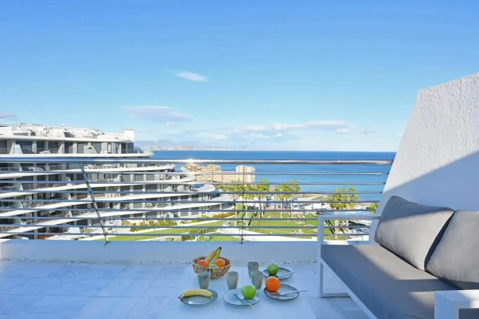 Terrace of Attic for sale in Elche / Elx  with Air Conditioner, Private garden and Terrace