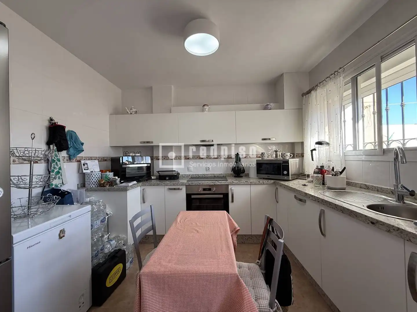Cuina de Casa o xalet en venda en Cártama amb Aire condicionat, Terrassa i Alarma