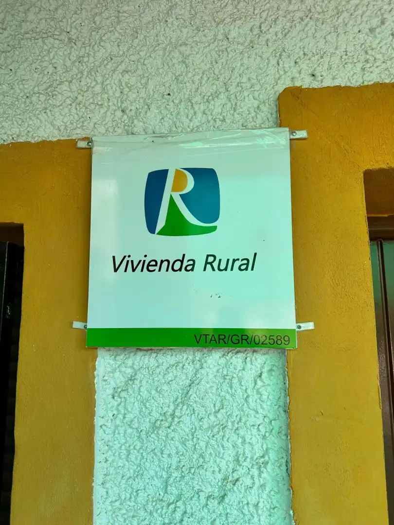 Vista exterior de Local en venda en Granada