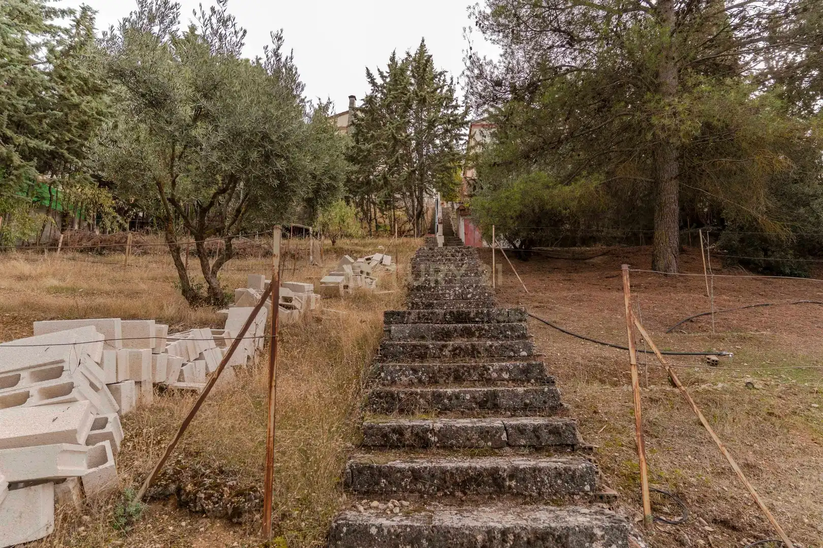 Casa o xalet en venda en La Zubia amb Jardí privat i Traster