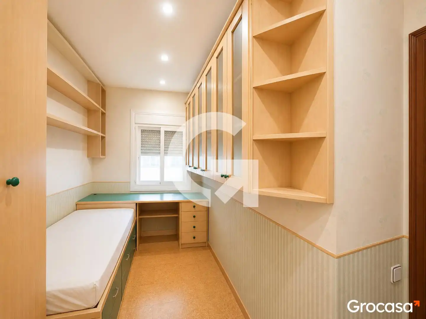 Bedroom of Flat for sale in Barcelona  with Air Conditioner, Heating and Terrace