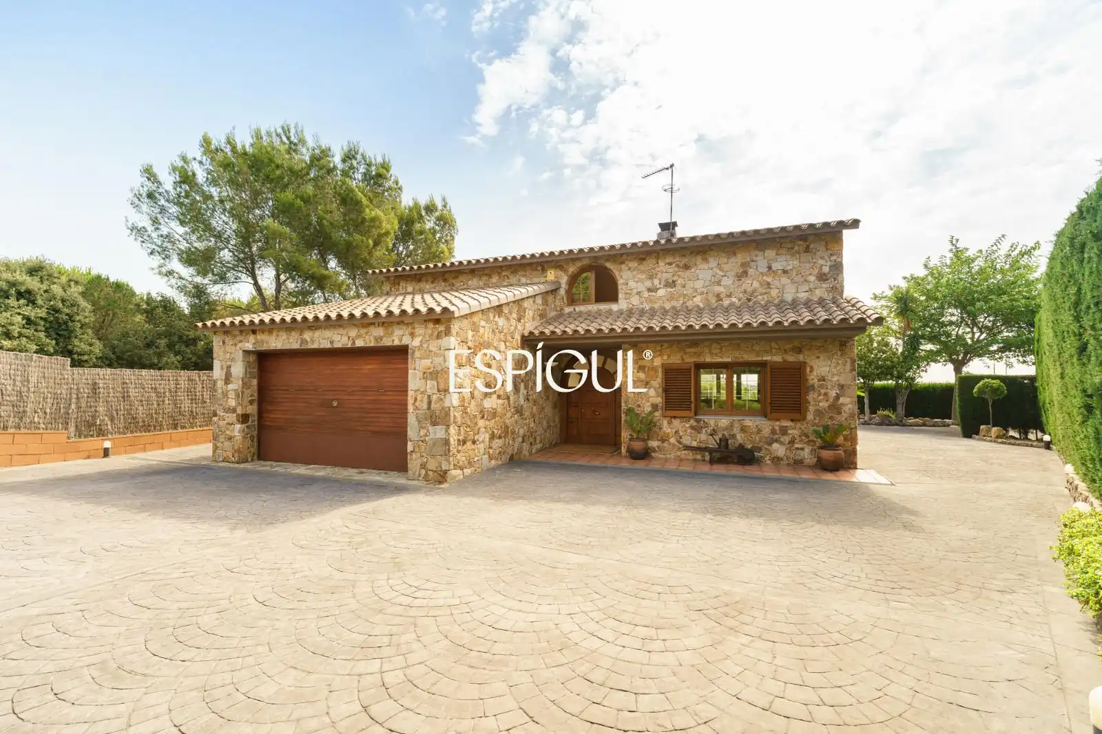 Vista exterior de Casa o xalet en venda en Argentona amb Calefacció, Jardí privat i Terrassa