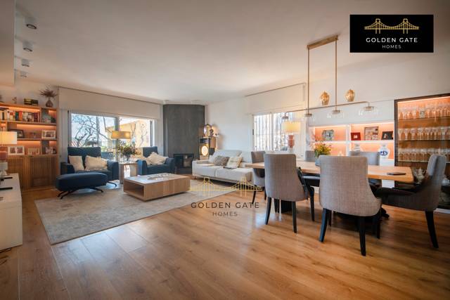 Casa-chalet en Venta en Centre