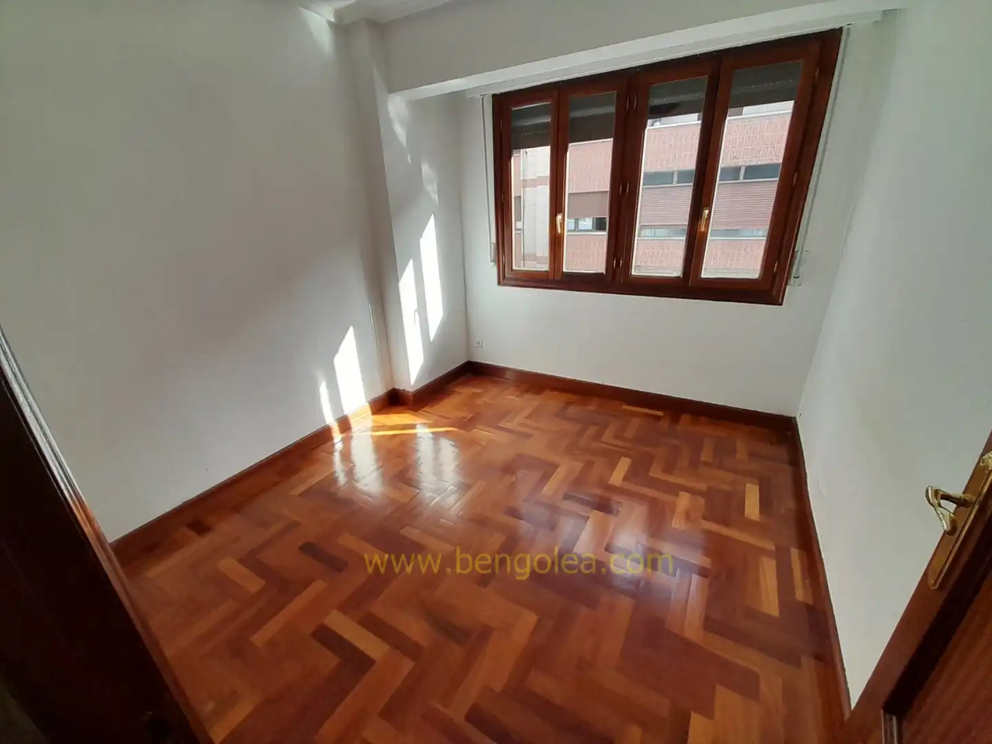 Flat for sale in Kabiezes