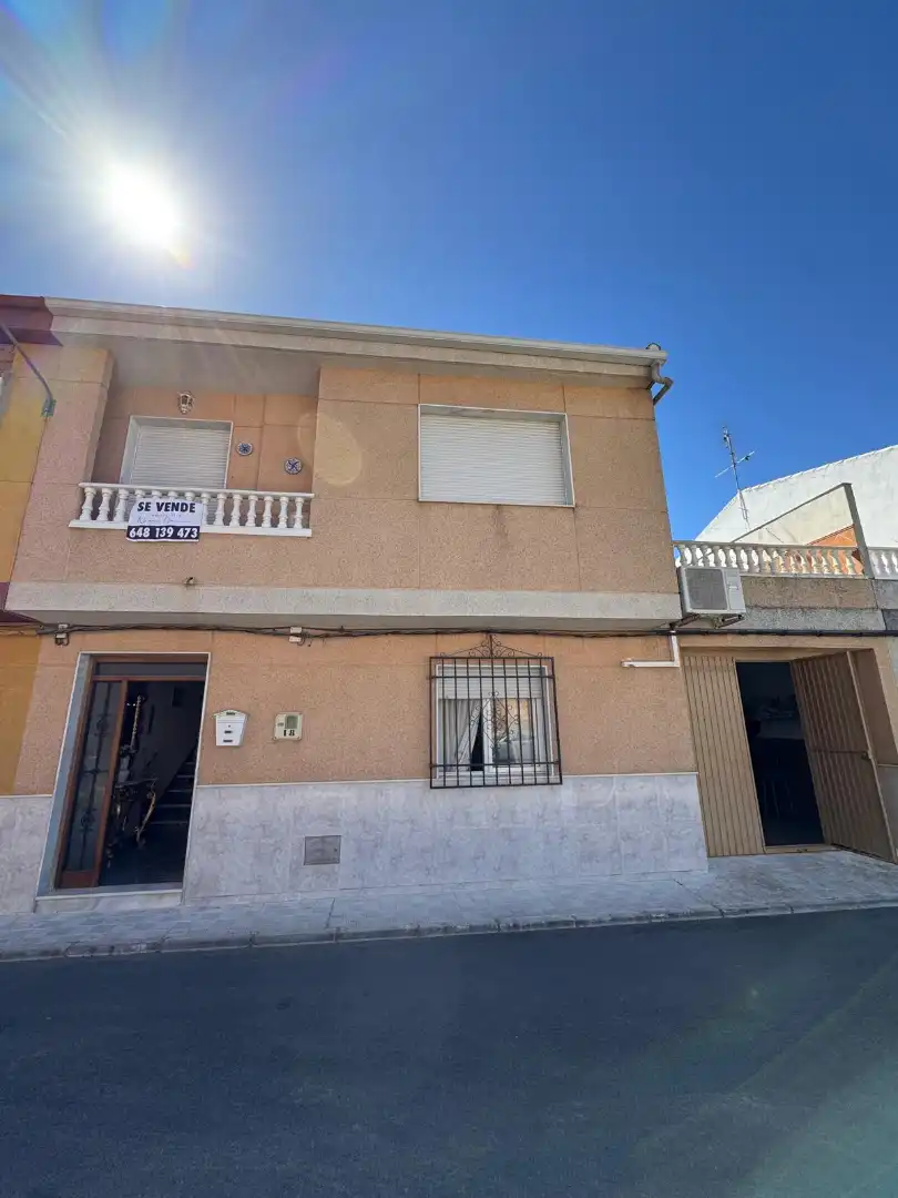 Vista exterior de Casa o chalet en venta en Alcaudete con Amueblado