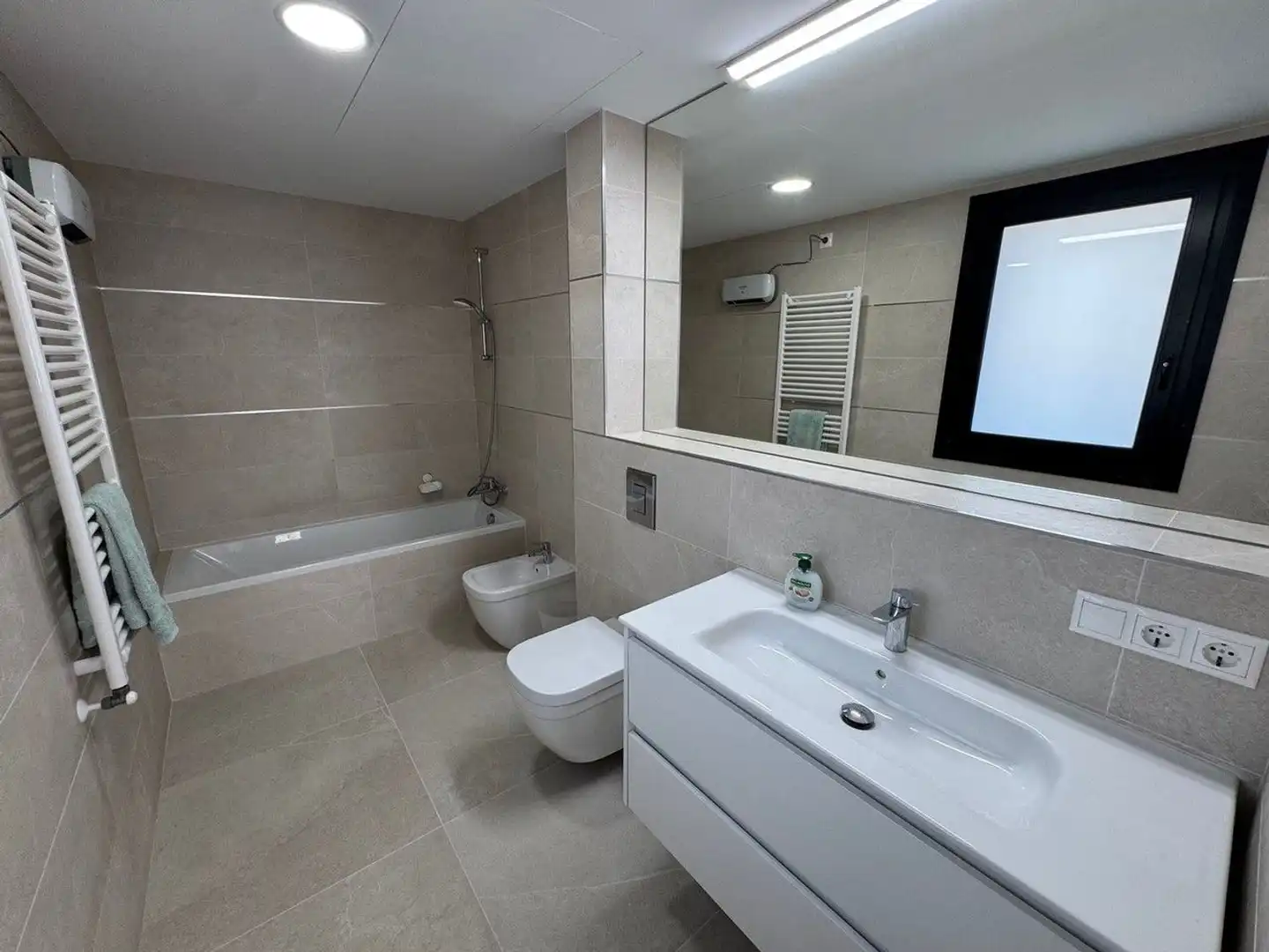 Bathroom of Houses for sale in Vera  with Air Conditioner, Terrace and Storage room