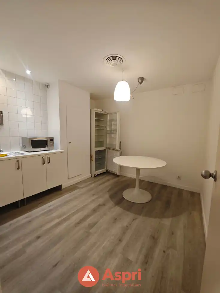 Küche von Büro zur Miete in Barcelona