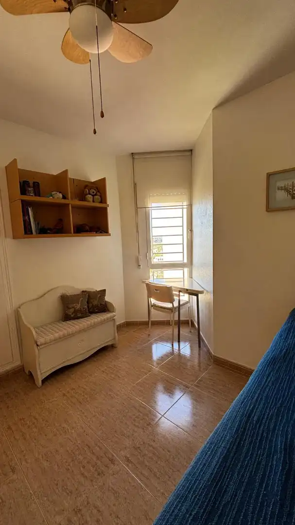 Habitación de Apartamento en venta en Orihuela con Aire acondicionado, Calefacción y Amueblado