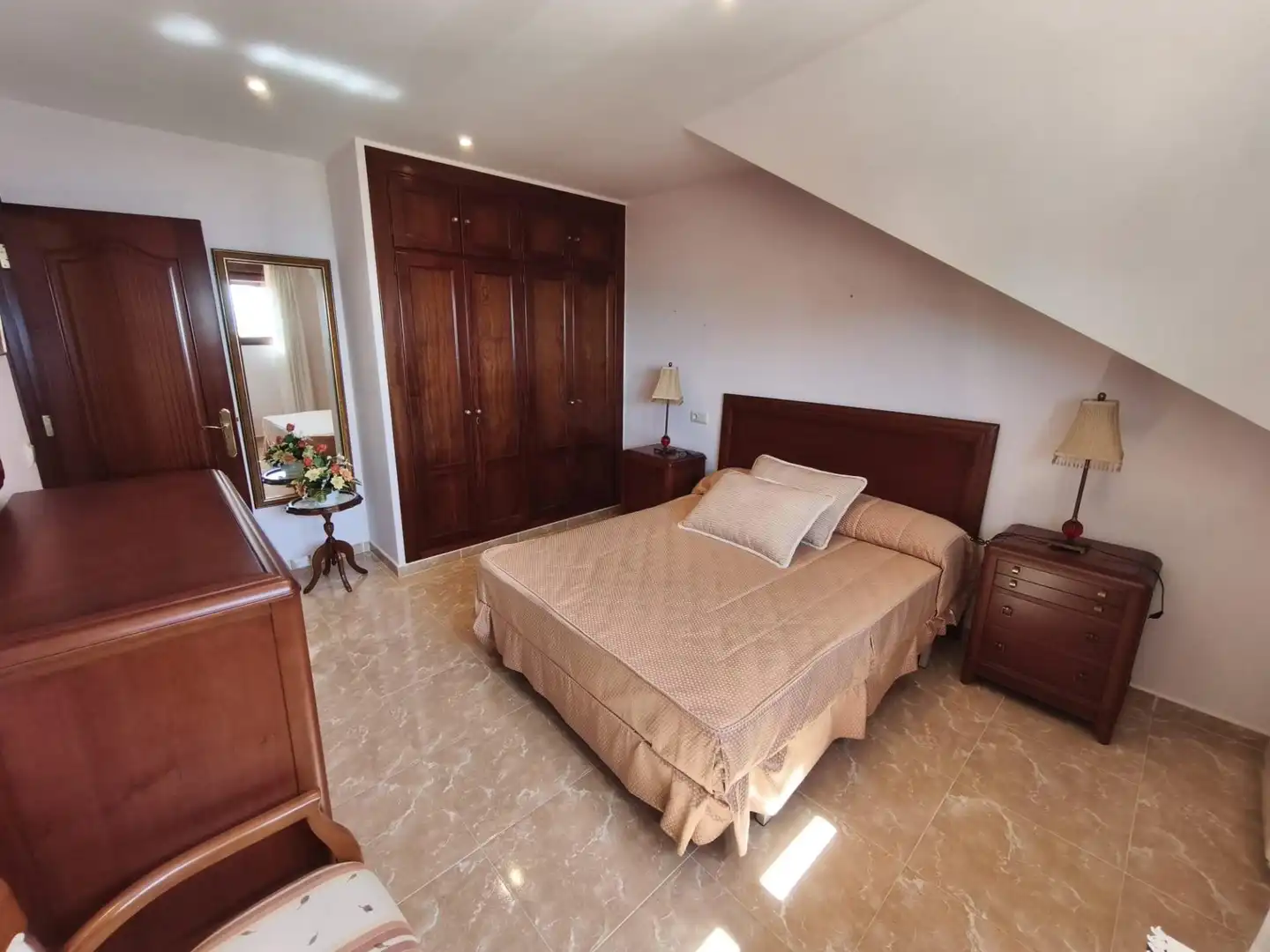 Habitación de Casa o chalet en venta en Ribeira con Calefacción