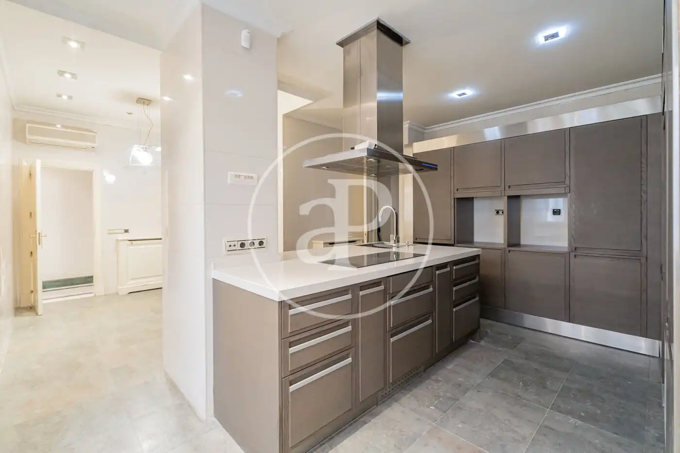 Cocina de Piso en venta en Madrid con Aire acondicionado y Calefacción