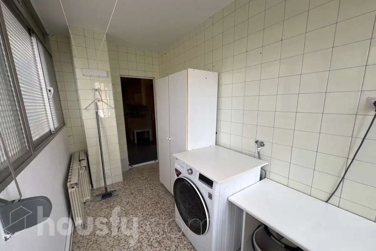 Flat for rent in Calle de Perú, Valleaguado - La Cañada