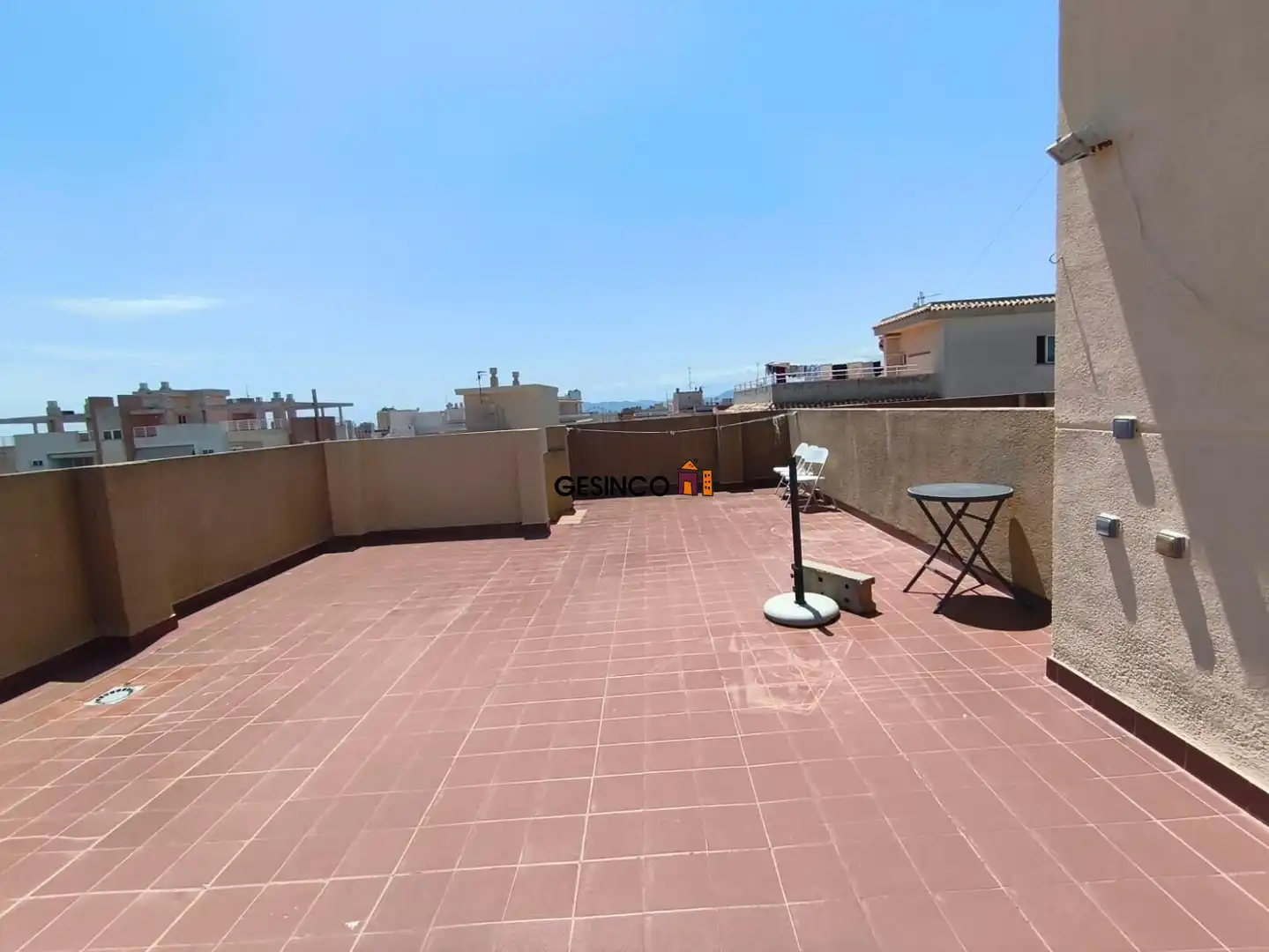 Terrassa de Àtic de lloguer en Gandia amb Terrassa, Moblat i Piscina comunitària