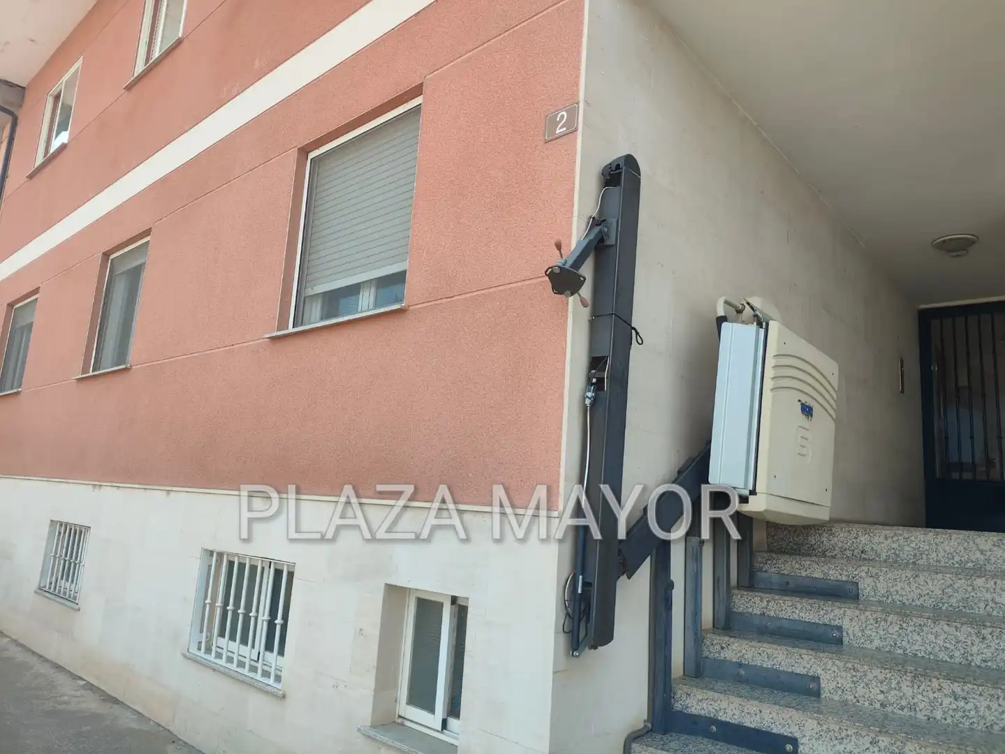Exterior view of Flat for sale in Arapiles  with Heating, Parquet flooring and Storage room