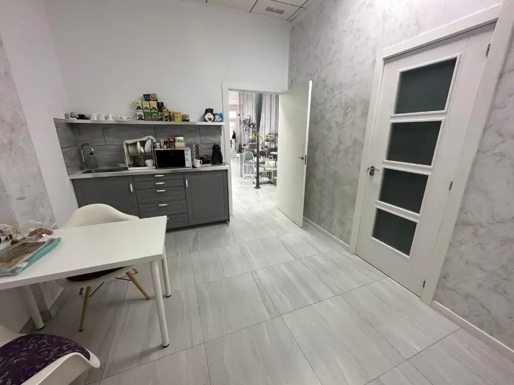 Cocina de Local en venta en Orihuela