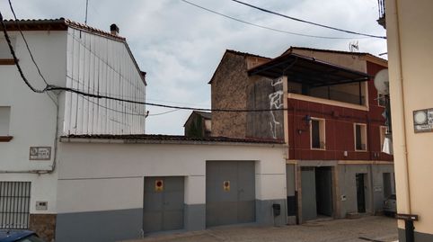 VENTA DE NAVE Y PLAZAS DE GARAJE EN CUACOS DE YUSTE