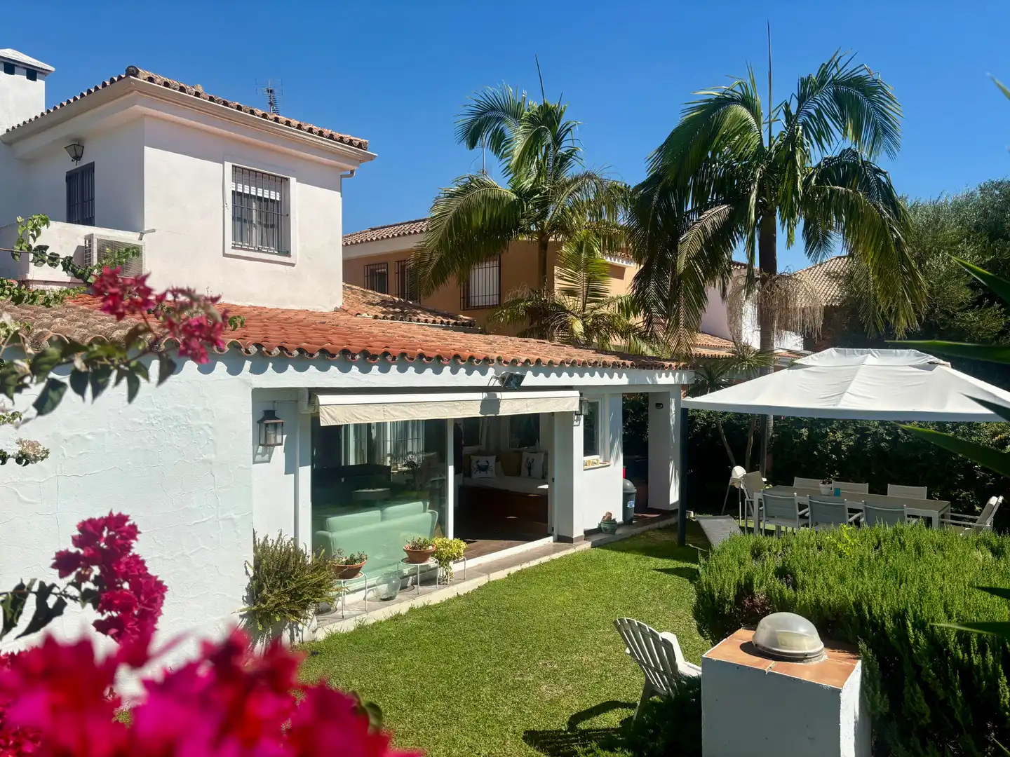 Villa mit Terrasse zum Verkauf in Vistahermosa - Fuentebravía