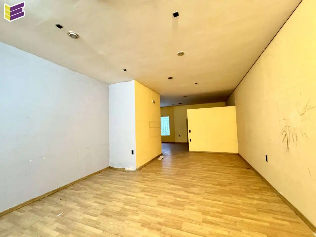 Local comercial en venta en Avenida de Galicia 24, imagen 31