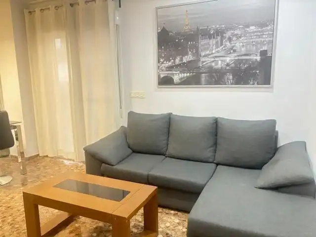 Sala de estar de Piso de alquiler en Elche / Elx con Aire acondicionado, Amueblado y Balcón