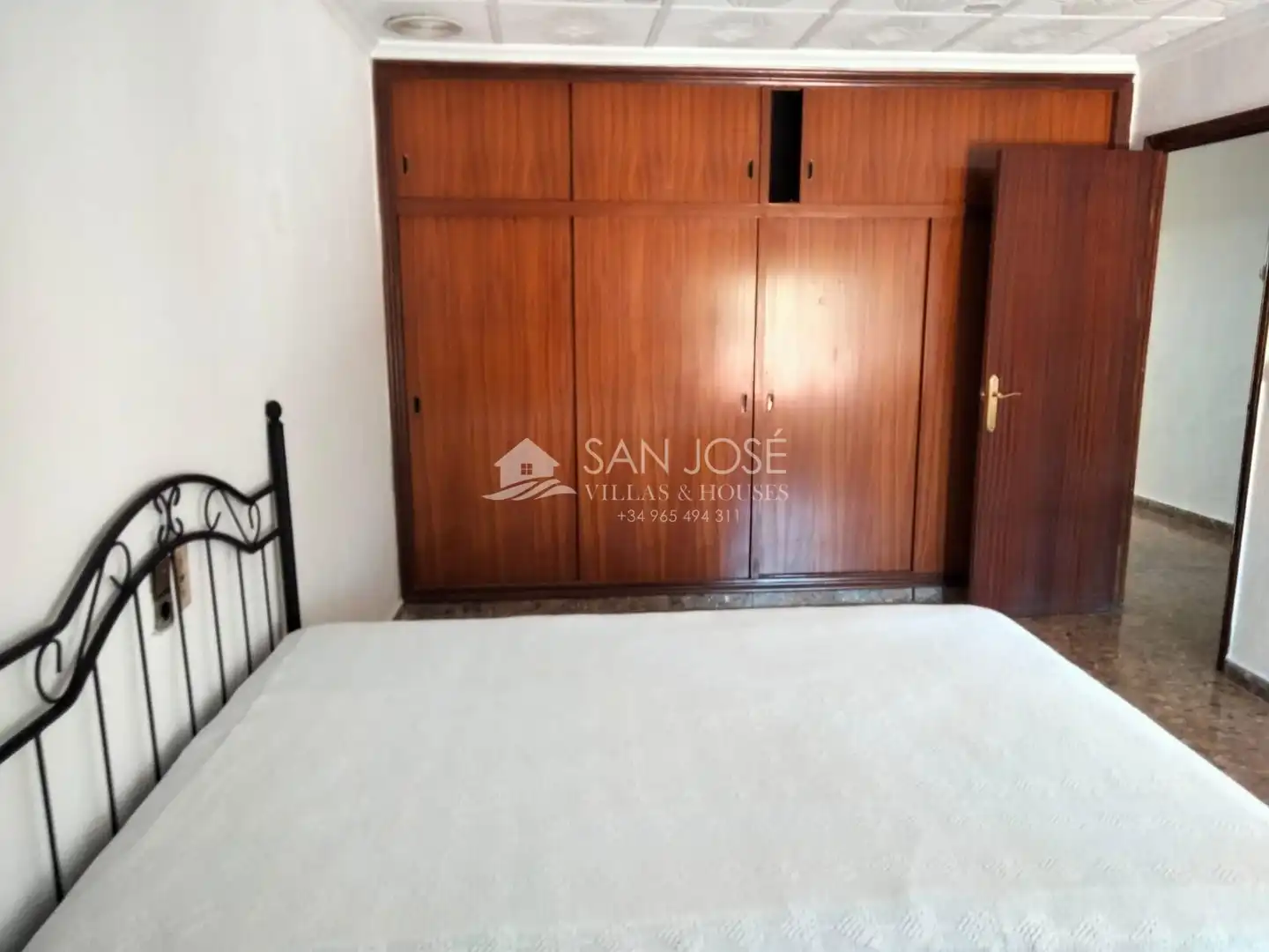 Dormitori de Casa o xalet en venda en Elche / Elx amb Jardí privat, Terrassa i Traster