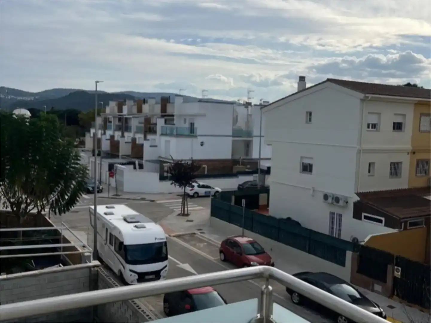 Vista exterior de Casa o xalet en venda en Bellreguard amb Jardí privat, Traster i Moblat