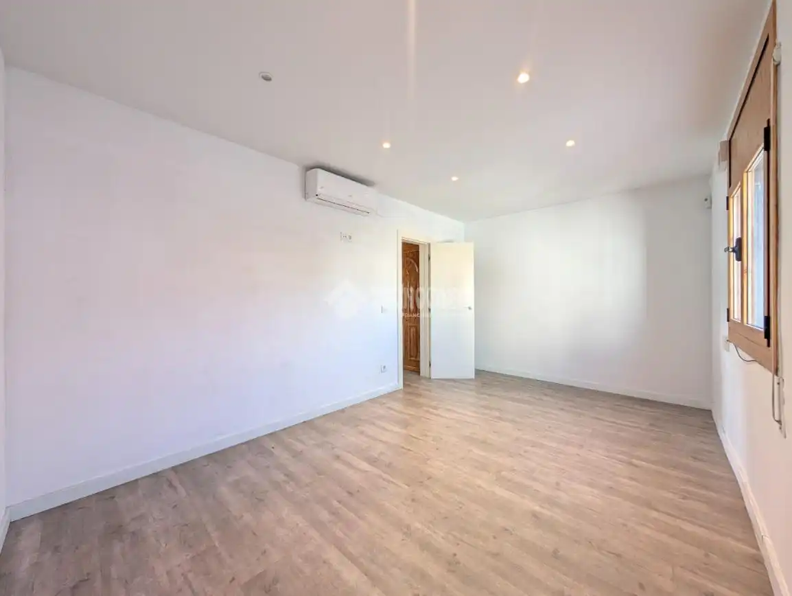 Habitación de Piso en venta en Mataró con Aire acondicionado y Parquet