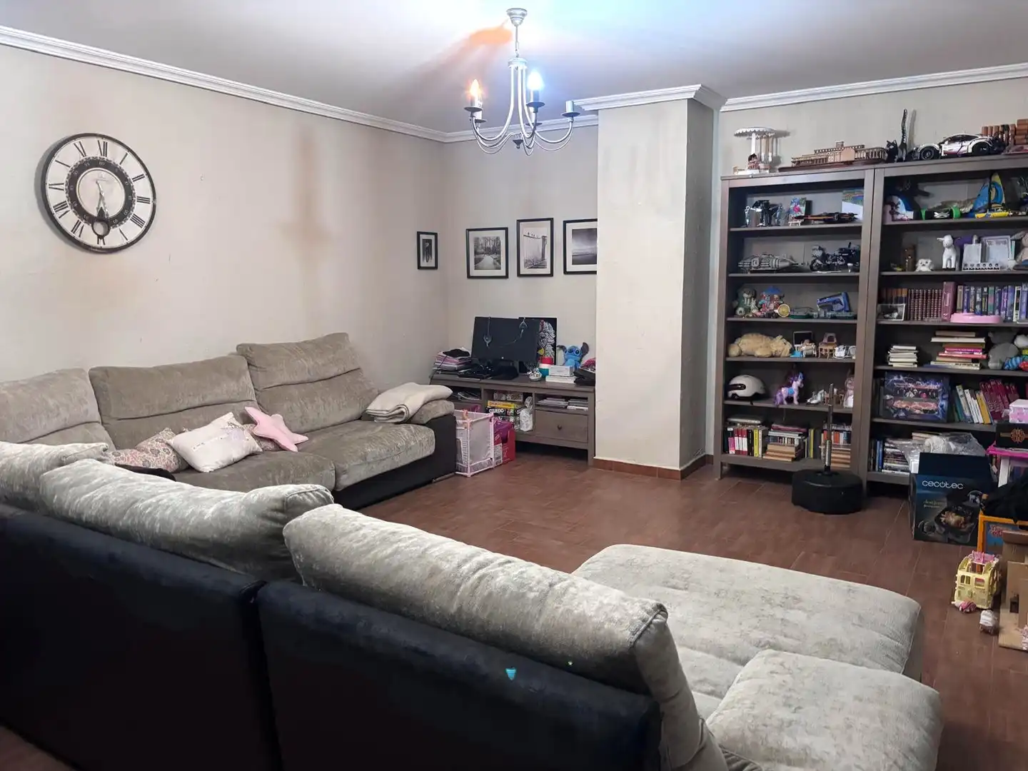 Sala de estar de Casa adosada en venta en Leganés con Calefacción, Jardín privado y Terraza