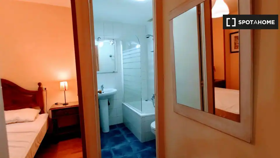 Room in Santa Marta de Tormes