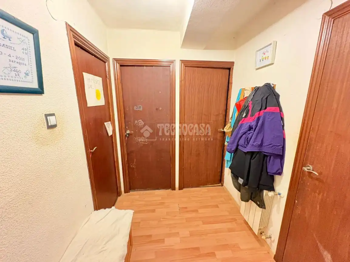 Flat for sale in Zaragoza  with Heating