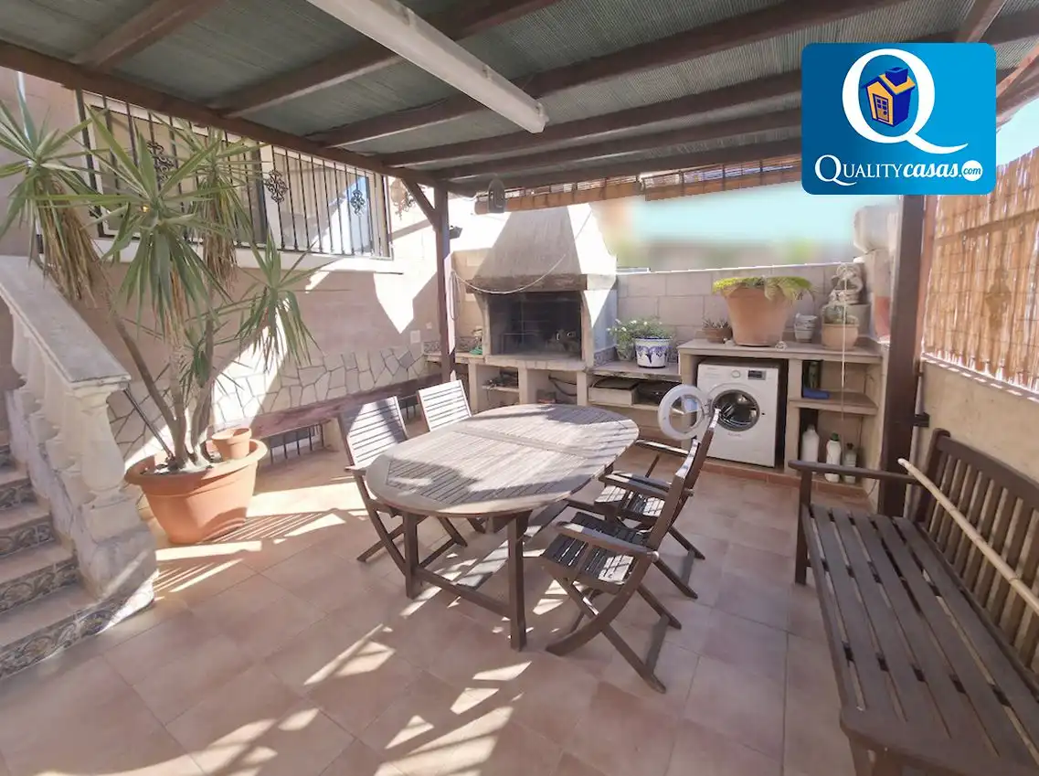 Bungalow avec piscine à vendre à La Huerta