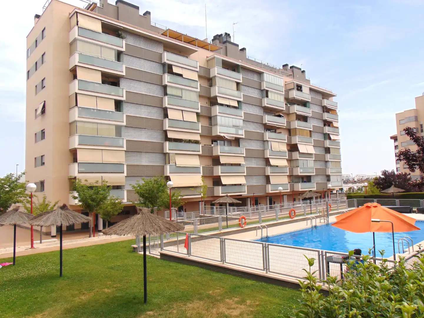 Exterior view of Flat for sale in Tres Cantos  with Heating, Parquet flooring and Terrace