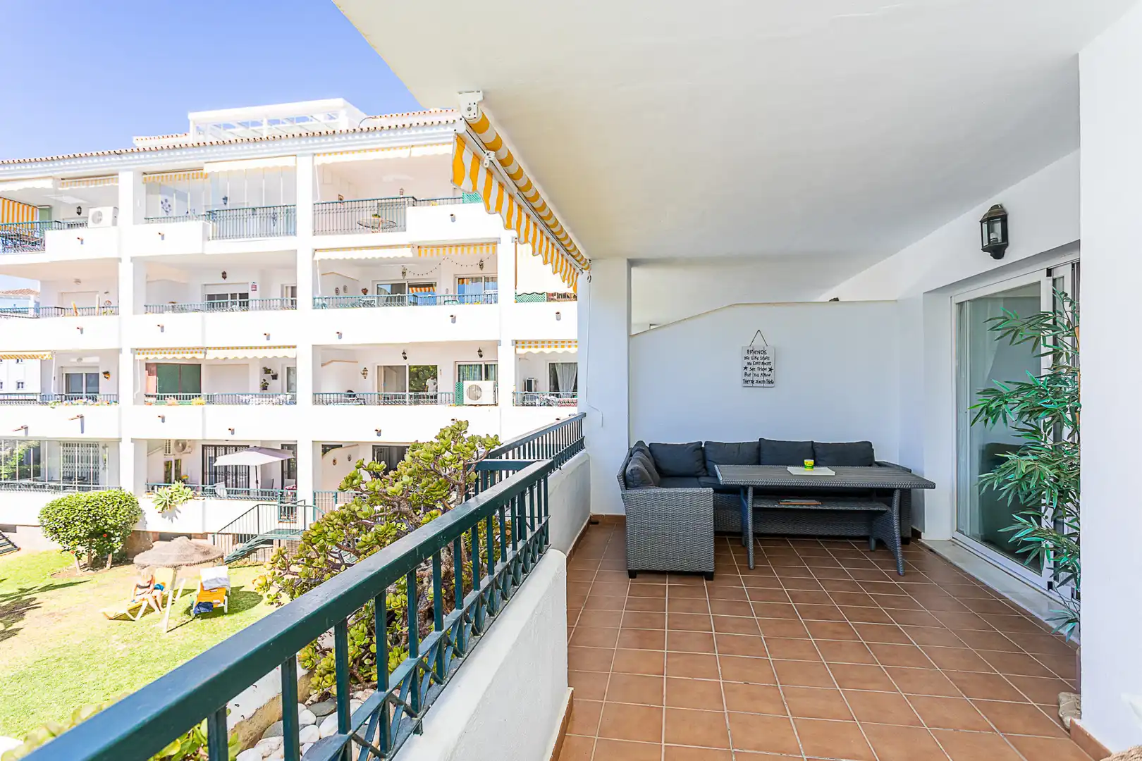 Apartament amb piscina en venda a Calahonda, imagen 13
