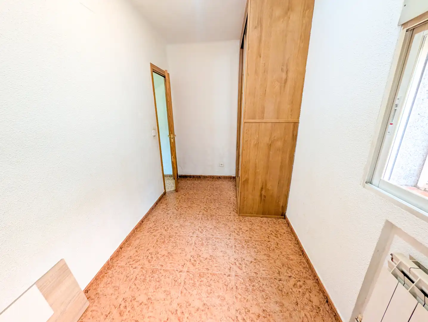 Piso en venta en Madrid con Calefacción y Amueblado