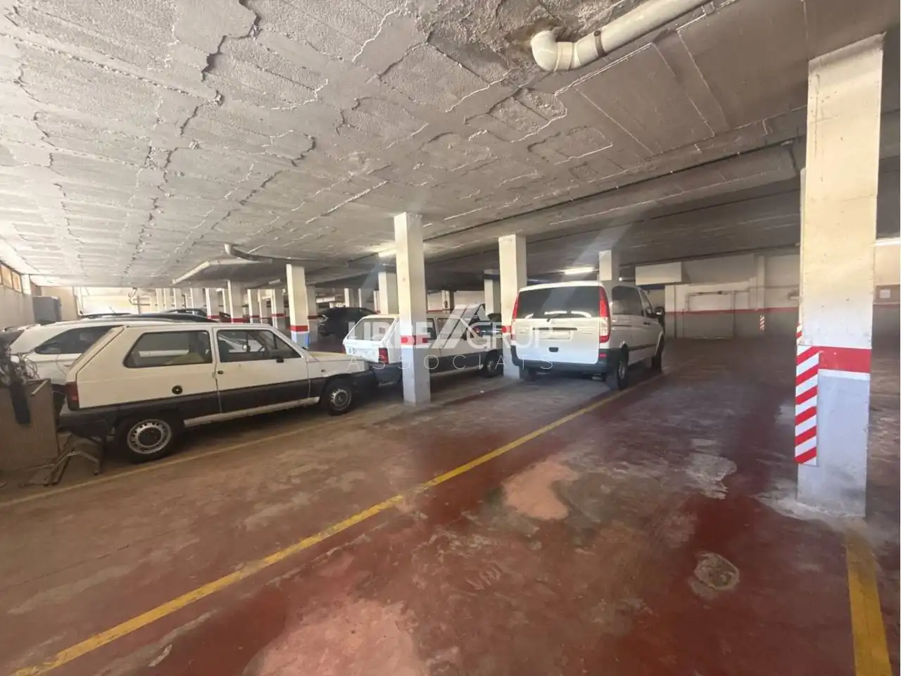 Parking de Piso en venta en Terrassa con Calefacción, Parquet y Terraza