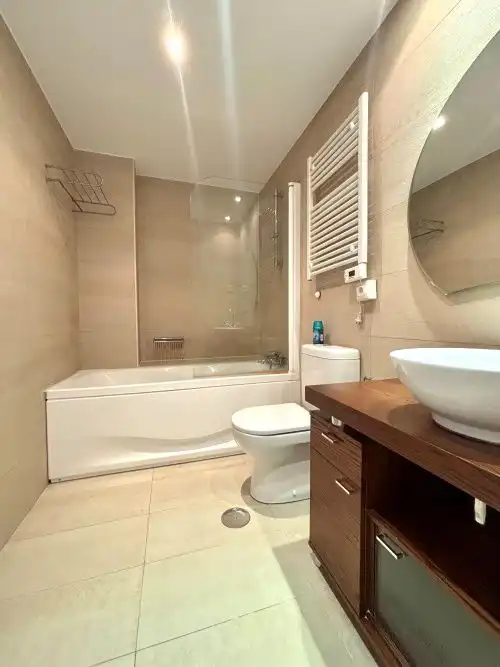 Bathroom of Flat for rent in Chamberí