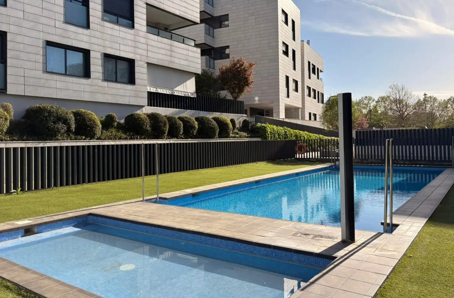 Piscina de Piso en venta en Sant Cugat del Vallès con Aire acondicionado, Calefacción y Parquet