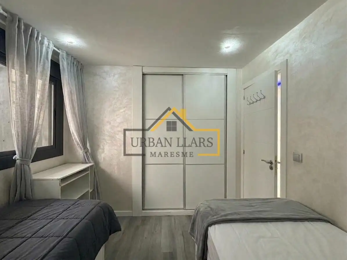Habitación de Piso en venta en Mataró con Aire acondicionado y Balcón