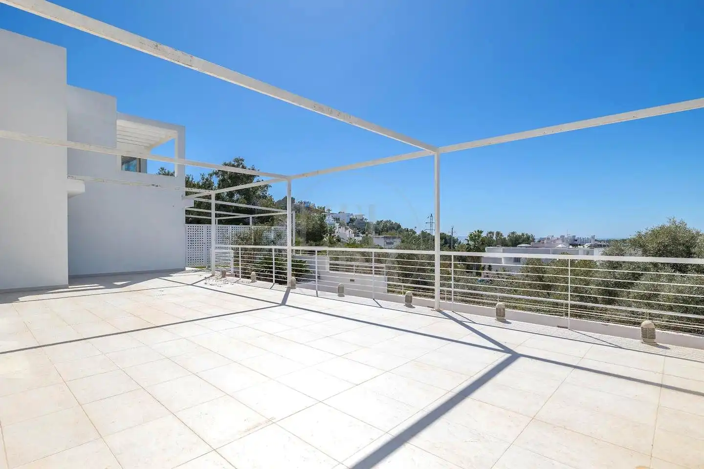 Casa amb terrassa en venda a Corneja, imagen 15