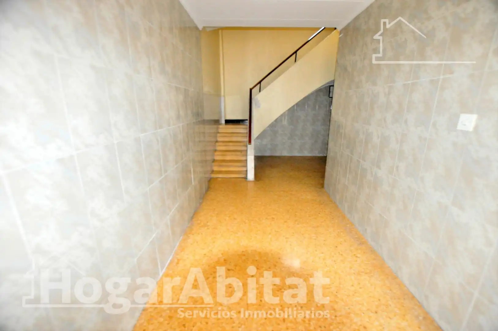 Piso en venta en Xirivella con Aire acondicionado, Calefacción y Balcón