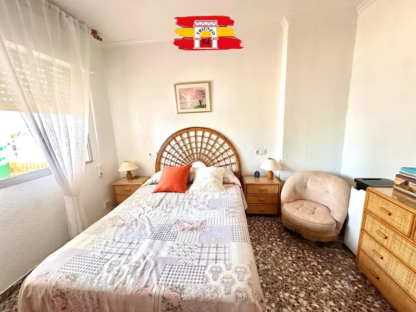 Dormitori de Pis en venda en Pilar de la Horadada amb Terrassa i Moblat